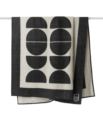 LE DANSE THROW BLANKET