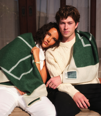 DEUCE THROW BLANKET
